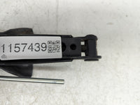 2017 Land Rover Discovery Spare Scissor Car Jack - Oemusedautoparts1.com