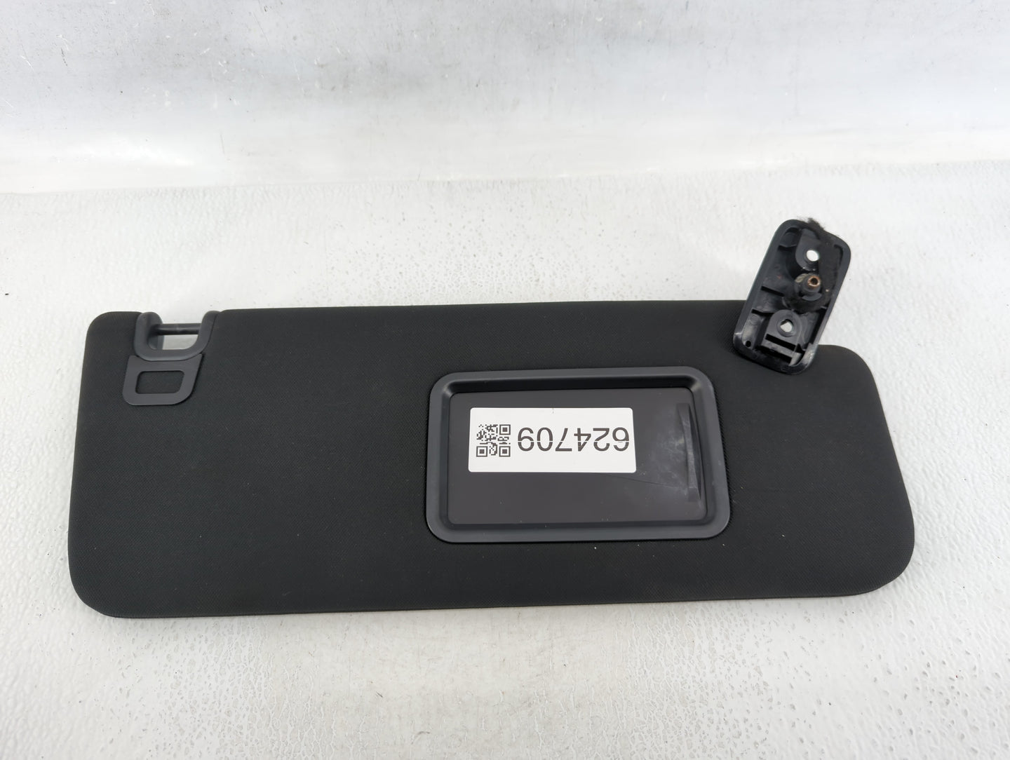 2017 Land Rover Discovery Sun Visor Shade Replacement Passenger Right Mirror Fits OEM Used Auto Parts - Oemusedautoparts1.co