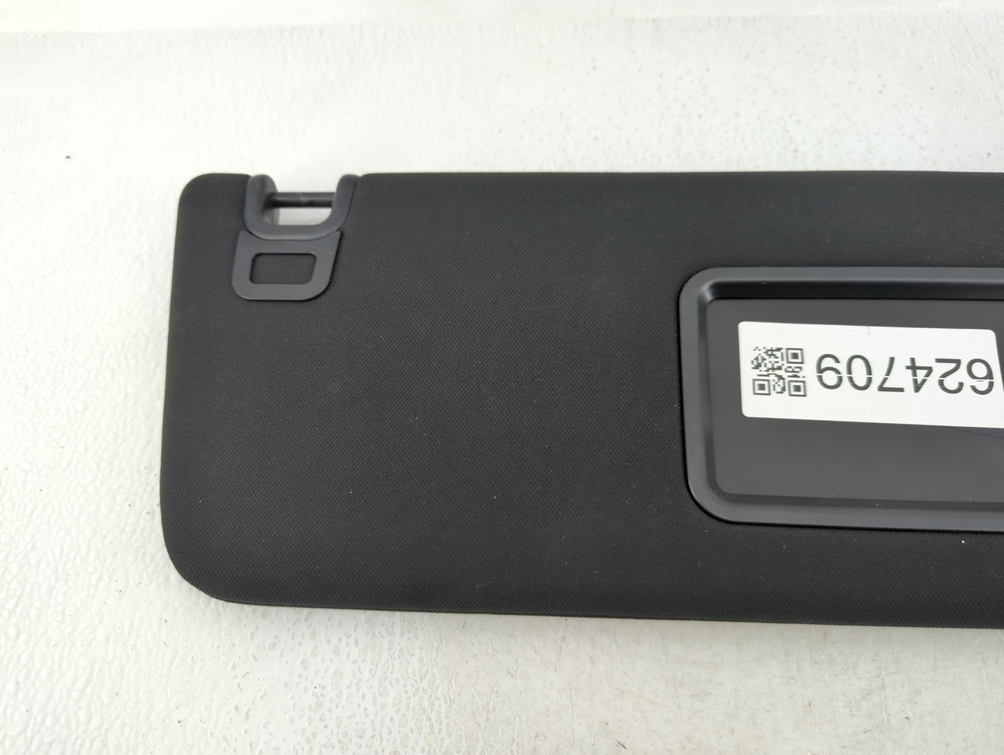 2017 Land Rover Discovery Sun Visor Shade Replacement Passenger Right Mirror Fits OEM Used Auto Parts - Oemusedautoparts1.co