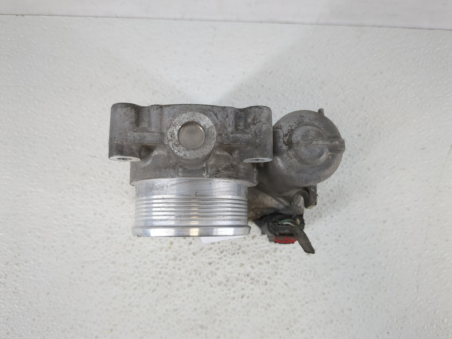 2015-2017 Land Rover Discovery Sport Throttle Body P/N:CM5E 9F991 AD Fits Fits 2014 2015 2016 2017 OEM Used Auto Parts - Oem