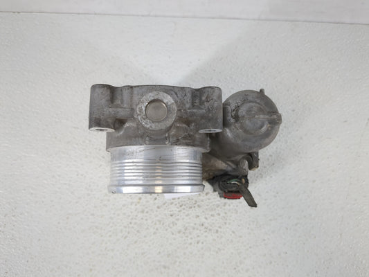 2015-2017 Land Rover Discovery Sport Throttle Body P/N:CM5E 9F991 AD Fits Fits 2014 2015 2016 2017 OEM Used Auto Parts
