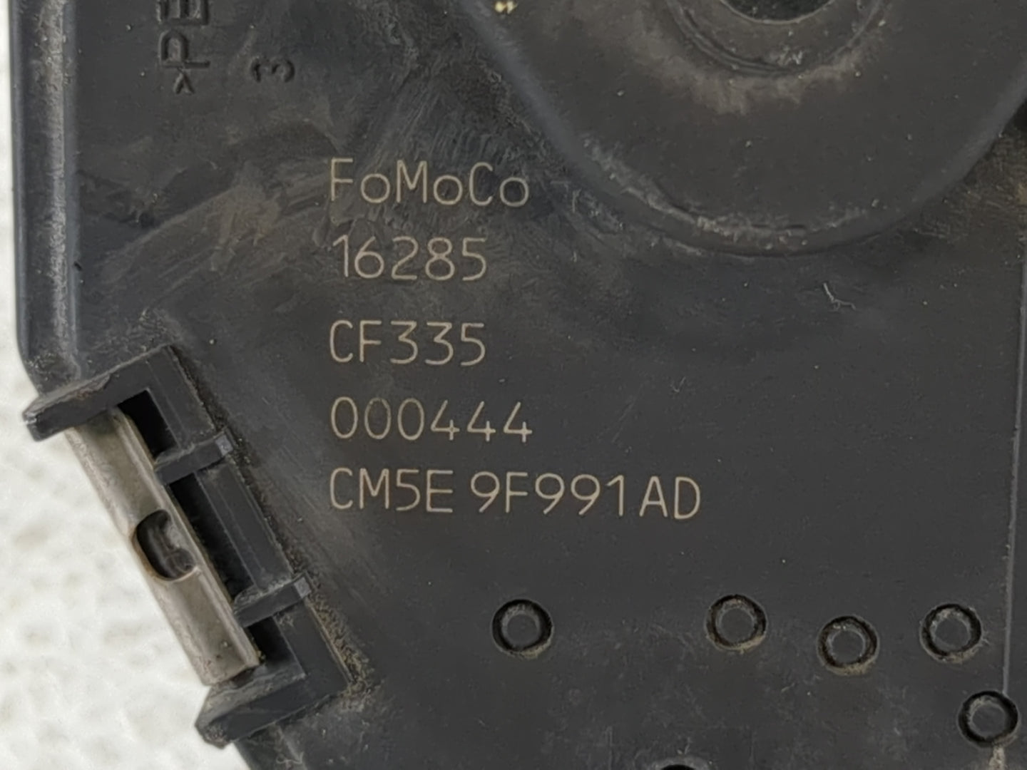 2015-2017 Land Rover Discovery Sport Throttle Body P/N:CM5E 9F991 AD Fits Fits 2014 2015 2016 2017 OEM Used Auto Parts - Oem