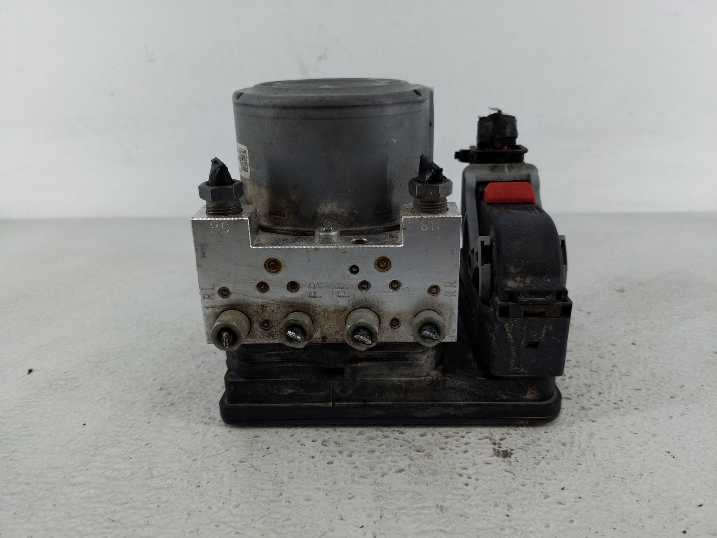 2017-2018 Land Rover Discovery Sport ABS Pump Control Module Replacement P/N:HJ32-2C405-AC JJ32-2C405-AB Fits Fits 2017 2018