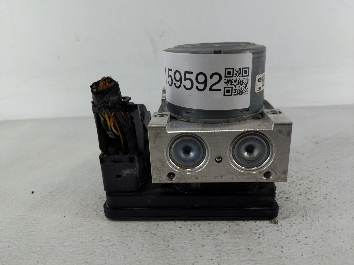 2017-2018 Land Rover Discovery Sport ABS Pump Control Module Replacement P/N:HJ32-2C405-AC JJ32-2C405-AB Fits Fits 2017 2018