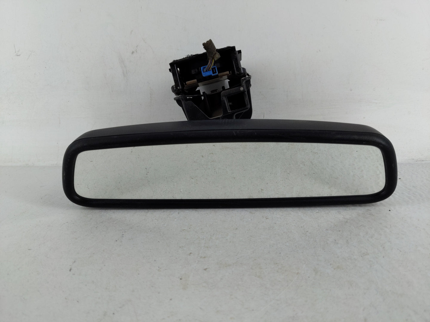 2015-2019 Land Rover Discovery Sport Interior Rear View Mirror Replacement OEM P/N:F0094Z31 Fits Fits 2015 2016 2017 2018 20