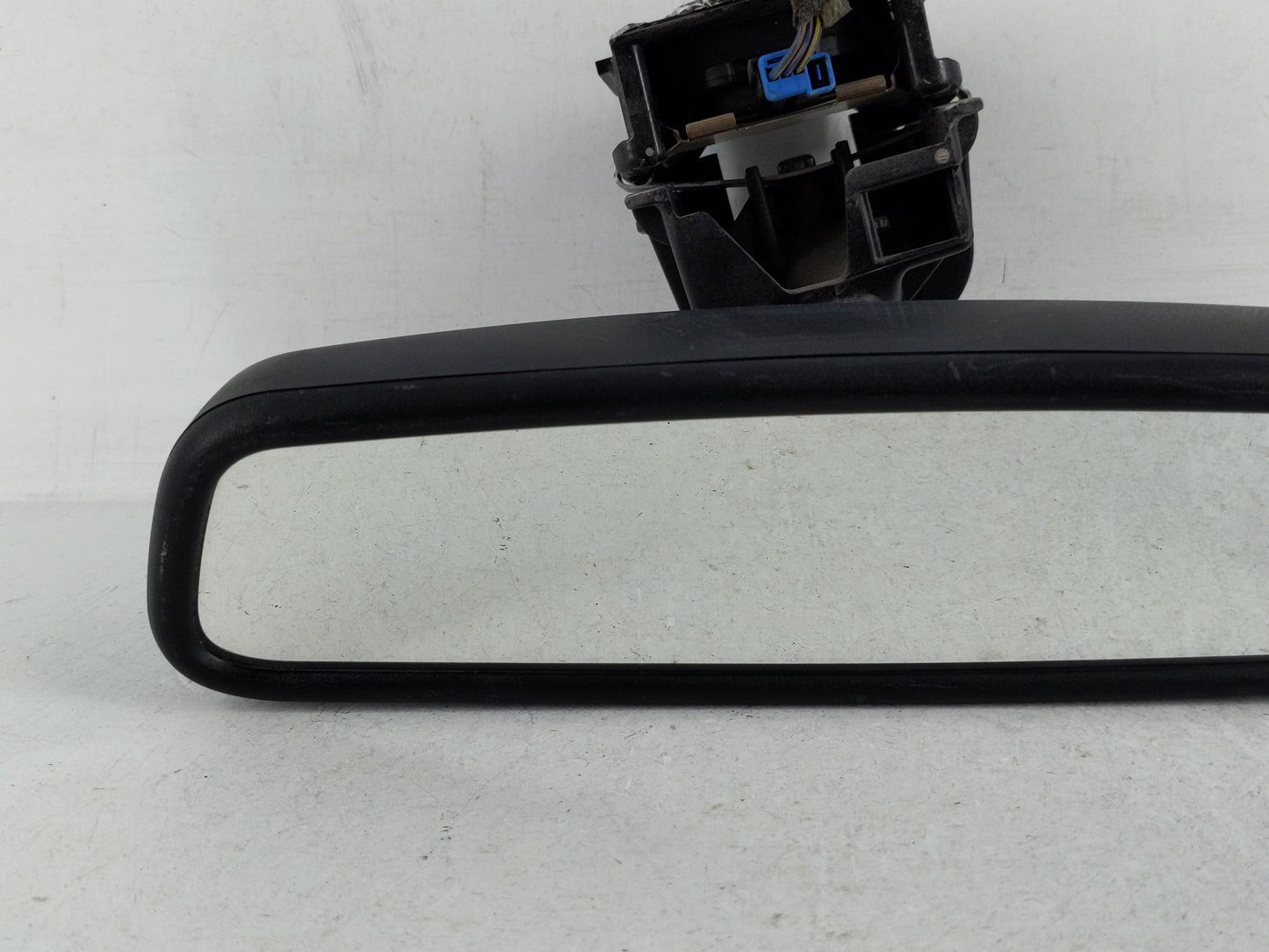2015-2019 Land Rover Discovery Sport Interior Rear View Mirror Replacement OEM P/N:F0094Z31 Fits Fits 2015 2016 2017 2018 20