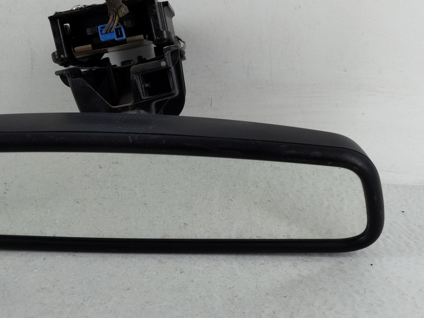 2015-2019 Land Rover Discovery Sport Interior Rear View Mirror Replacement OEM P/N:F0094Z31 Fits Fits 2015 2016 2017 2018 20