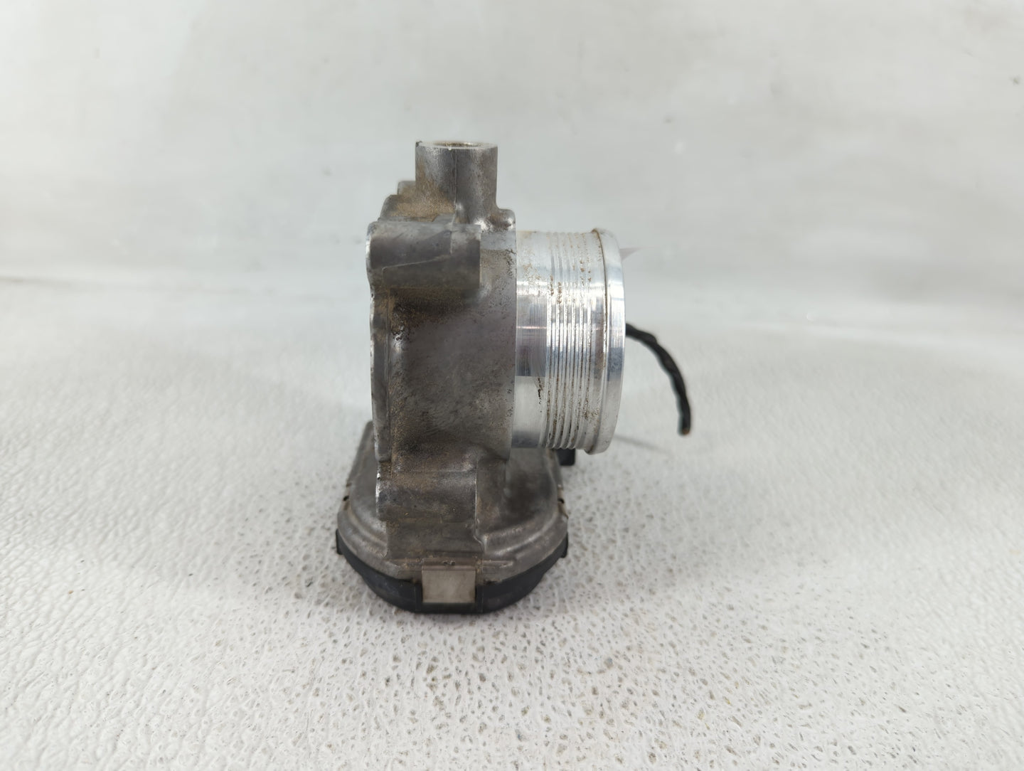 2015-2017 Land Rover Discovery Sport Throttle Body P/N:0 280 750 586 CM5E 9F991 AD Fits Fits 2014 2015 2016 2017 OEM Used Au