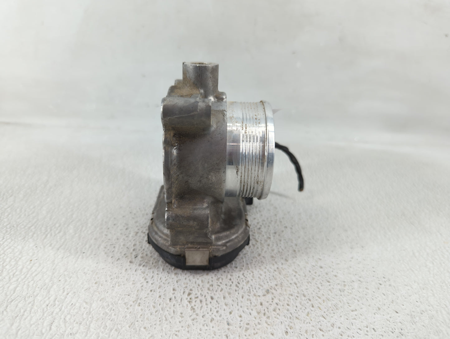 2015-2017 Land Rover Discovery Sport Throttle Body P/N:0 280 750 586 CM5E 9F991 AD Fits Fits 2014 2015 2016 2017 OEM Used Au