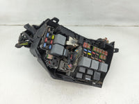 2015-2017 Land Rover Discovery Sport Fusebox Fuse Box Panel Relay Module P/N:28851 Fits Fits 2015 2016 2017 OEM Used Auto Pa