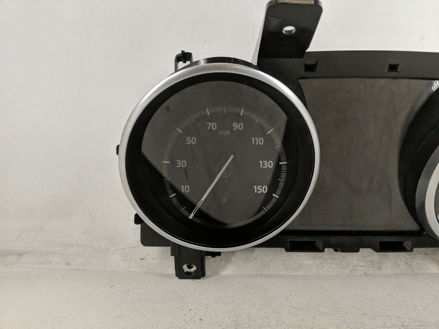 2017 Land Rover Discovery Sport Instrument Cluster Speedometer Gauges P/N:HK7210849AD Fits OEM Used Auto Parts - Oemusedauto