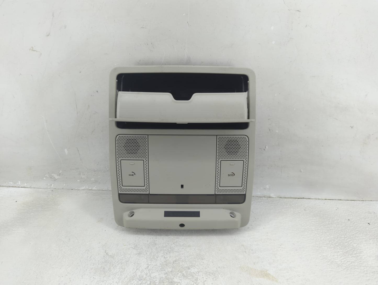 2017 Land Rover Discovery Sport Overhead Roof Console - Oemusedautoparts1.com