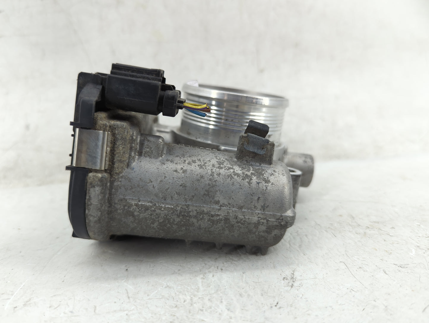 2015-2017 Land Rover Discovery Sport Throttle Body P/N:CM5E 9F991AD 0 280 750 586 Fits Fits 2014 2015 2016 2017 OEM Used Aut