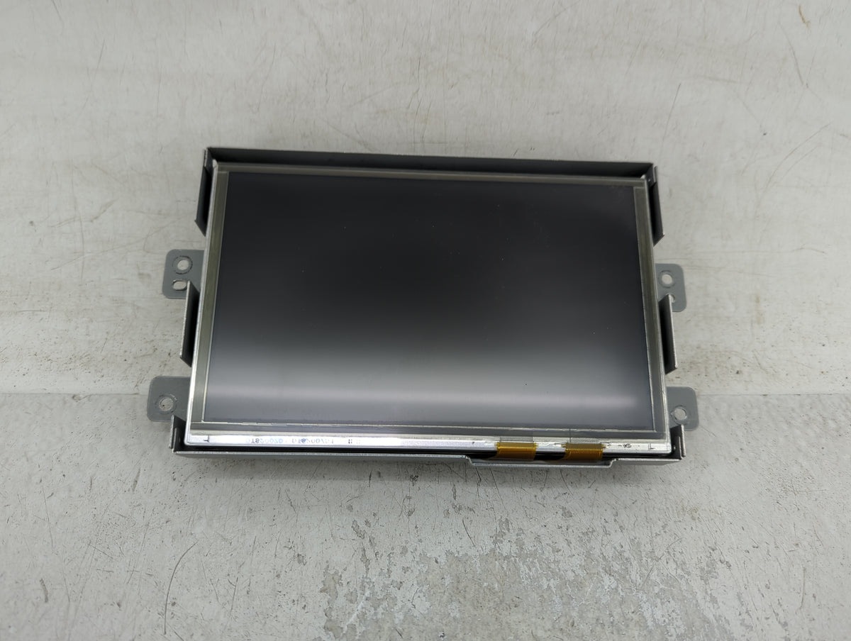 2015-2019 Land Rover Discovery Sport Information Radio Display Screen 1412067 - Oemusedautoparts1.com