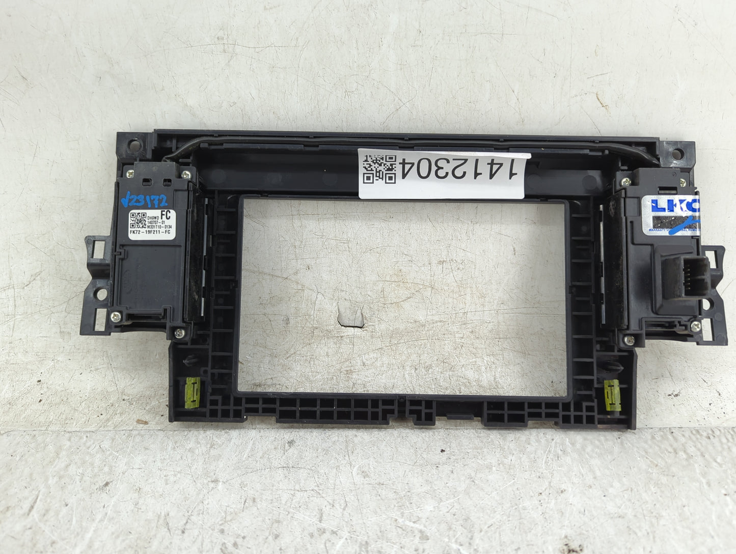 2017-2019 Land Rover Discovery Sport Radio AM FM Cd Player Receiver Replacement P/N:FK72-19F211-FC Fits Fits 2017 2018 2019 