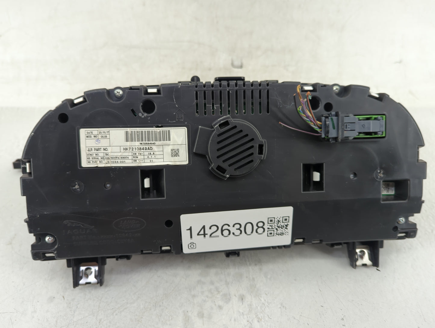 2017 Land Rover Discovery Sport Instrument Cluster Speedometer Gauges P/N:HK7210849AD Fits OEM Used Auto Parts - Oemusedauto