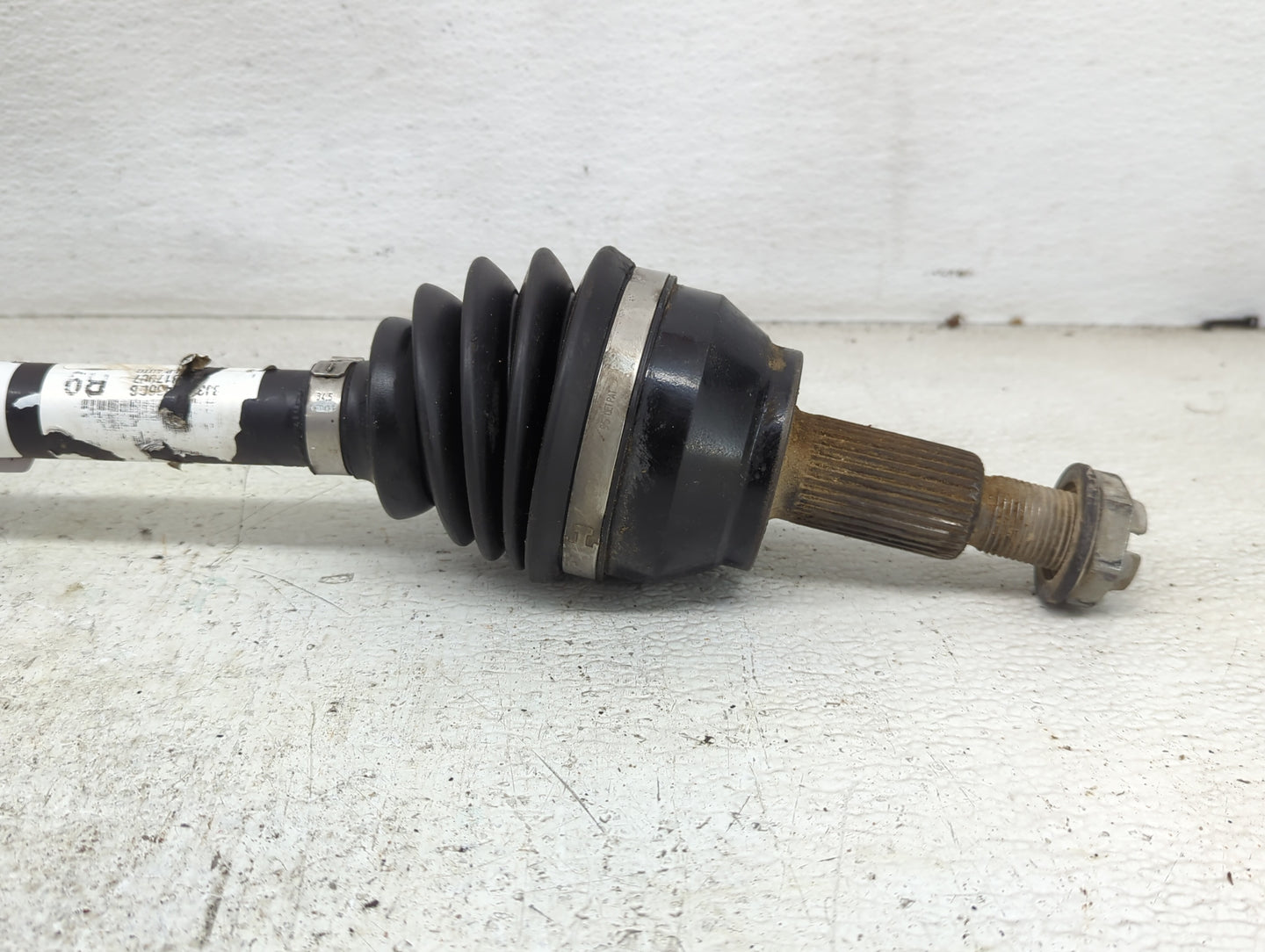 2015-2019 Land Rover Discovery Sport Axle Shaft Rear Passenger Cv C/v - Oemusedautoparts1.com
