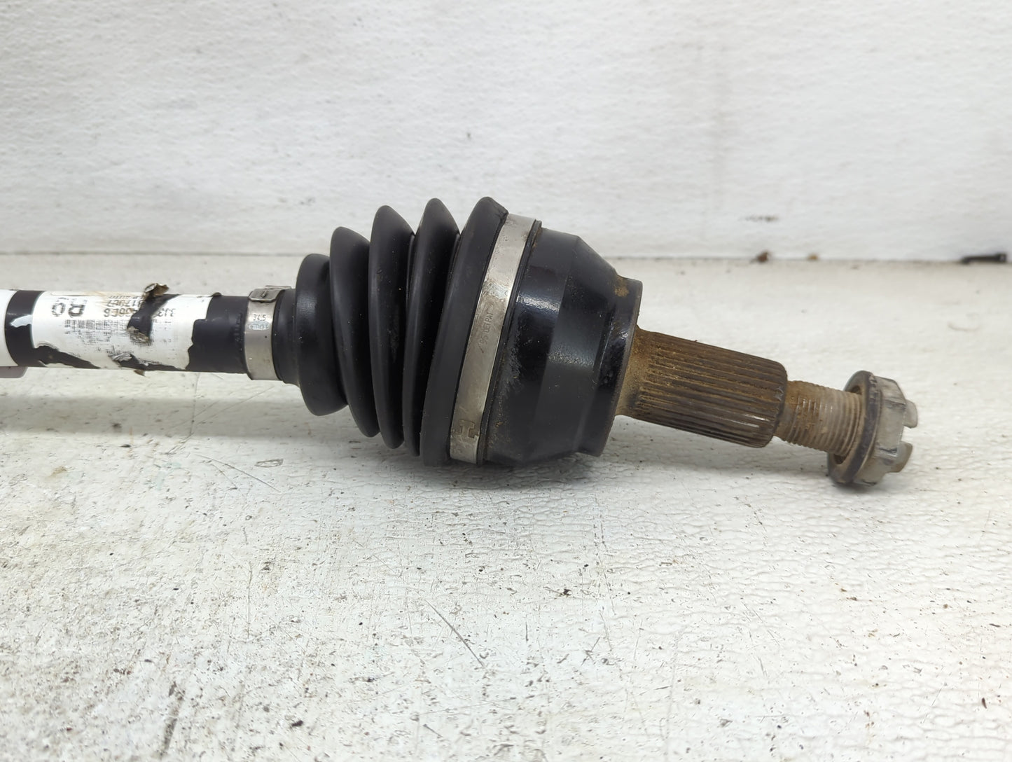 2015-2019 Land Rover Discovery Sport Axle Shaft Rear Passenger Cv C/v - Oemusedautoparts1.com