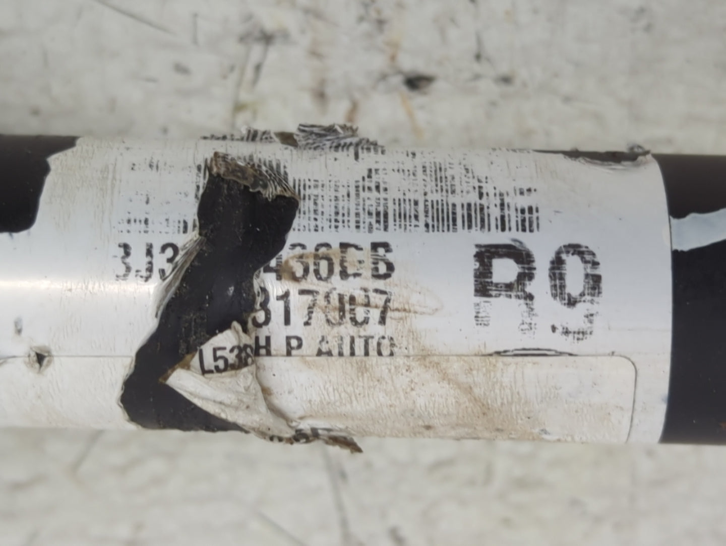 2015-2019 Land Rover Discovery Sport Axle Shaft Rear Passenger Cv C/v - Oemusedautoparts1.com