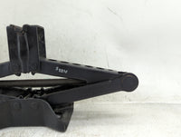 2017 Land Rover Discovery Sport Spare Scissor Car Jack - Oemusedautoparts1.com