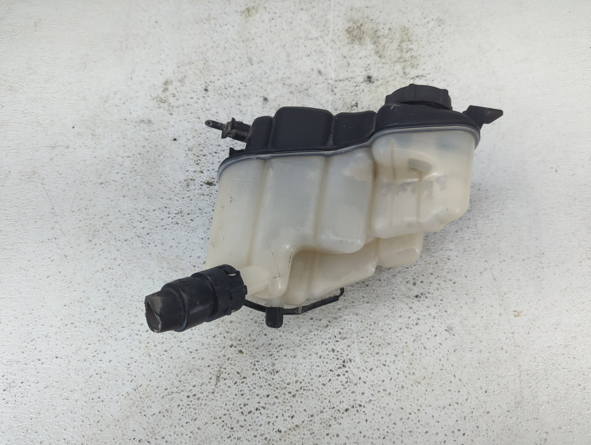 2015 Discovery Sport Radiator Coolant Overflow Expansion Tank Bottle - Oemusedautoparts1.com