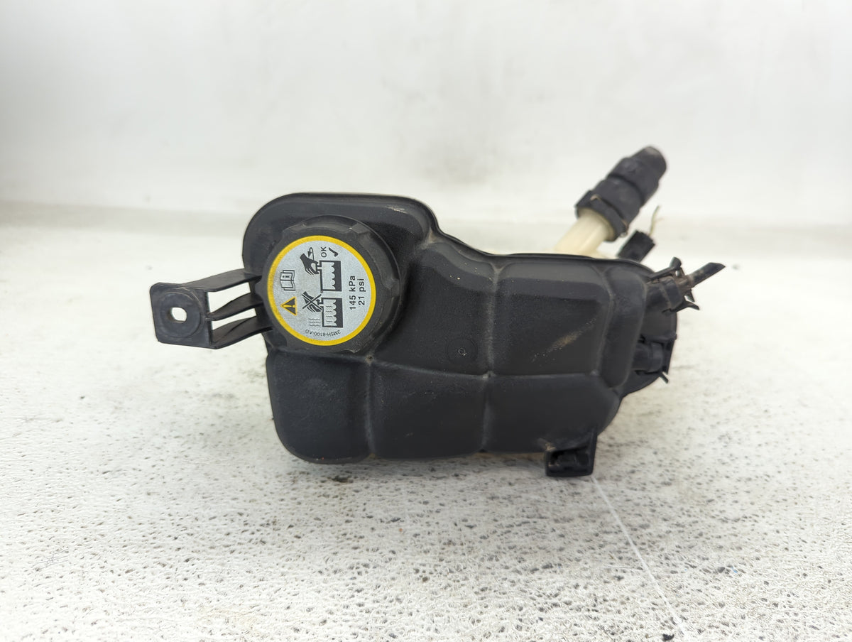 2015 Discovery Sport Radiator Coolant Overflow Expansion Tank Bottle - Oemusedautoparts1.com