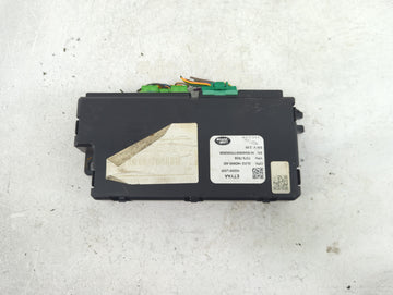 2017 Land Rover Discovery Sport Radio AM FM Cd Player Receiver Replacement Fits OEM Used Auto Parts - Oemusedautoparts1.com