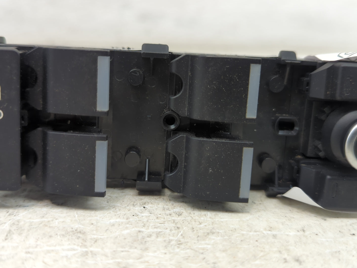 2017 Land Rover Discovery Sport Master Power Window Switch Replacement Driver Side Left P/N:CPLA-14540-AF Fits OEM Used Auto