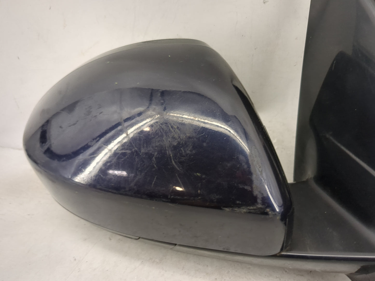 2018-2019 Land Rover Discovery Sport Passenger Side View Mirror - Right Door Mirror OEM Used - Oemusedautoparts1.com