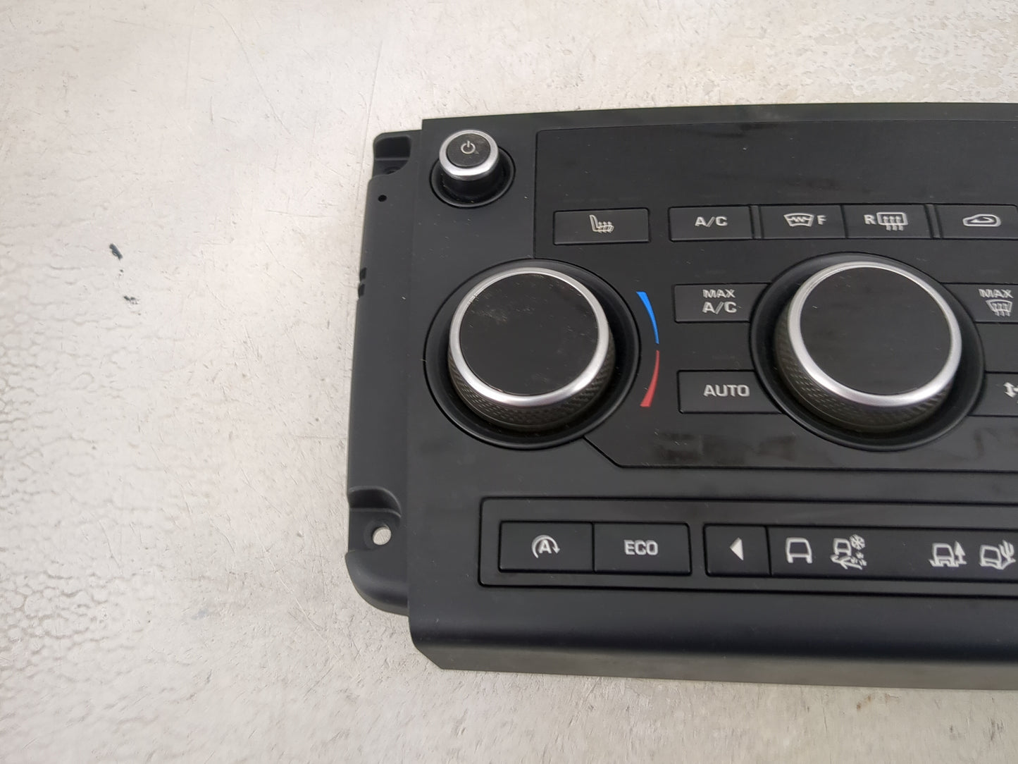 2017-2019 Land Rover Discovery Sport Climate Control Module Temperature AC/Heater Replacement Fits OEM Used Auto Parts - Oem