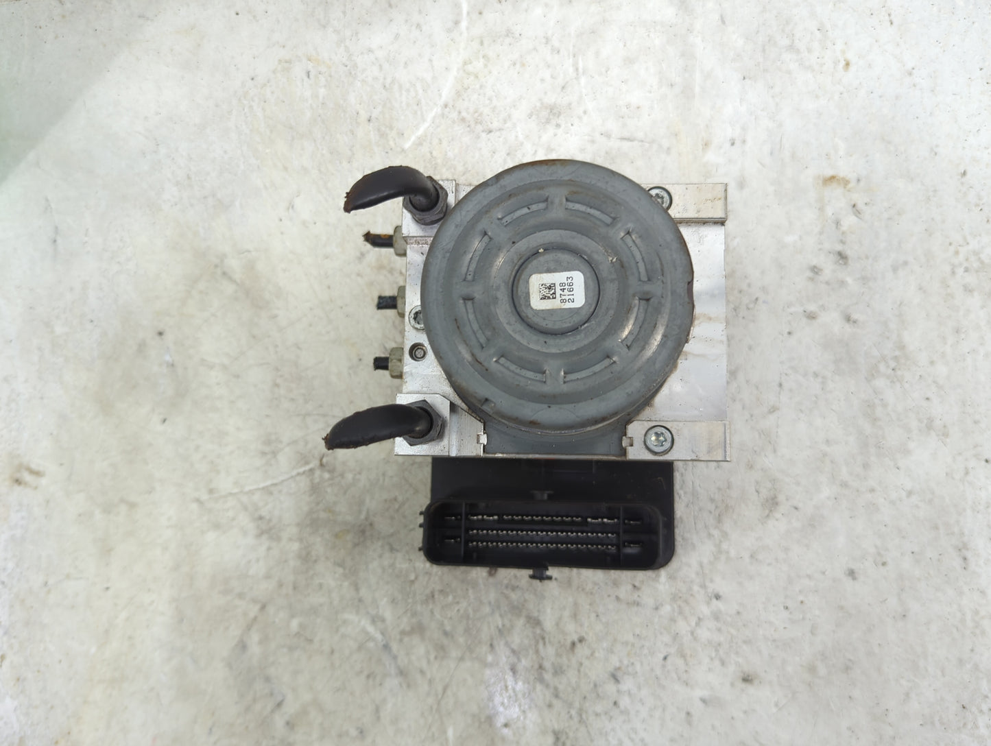 2017-2018 Land Rover Discovery Sport ABS Pump Control Module Replacement P/N:GX6T-2C405-AF 10.0925-2480.1 Fits Fits 2017 201