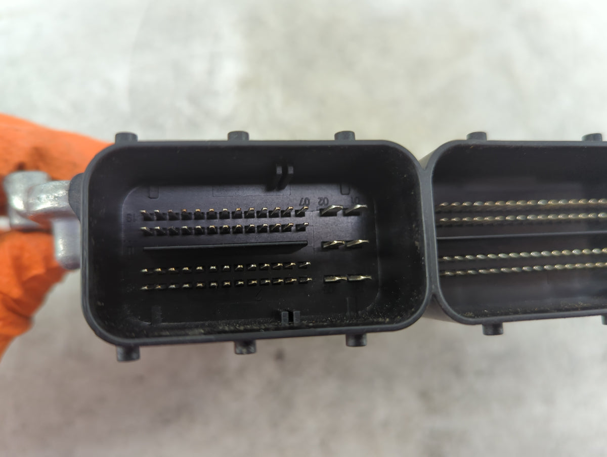 2015-2017 Land Rover Discovery Sport PCM Engine Control Computer ECU ECM PCU OEM P/N:EJ32-12B684-MC 0261S10410 Fits OEM Used