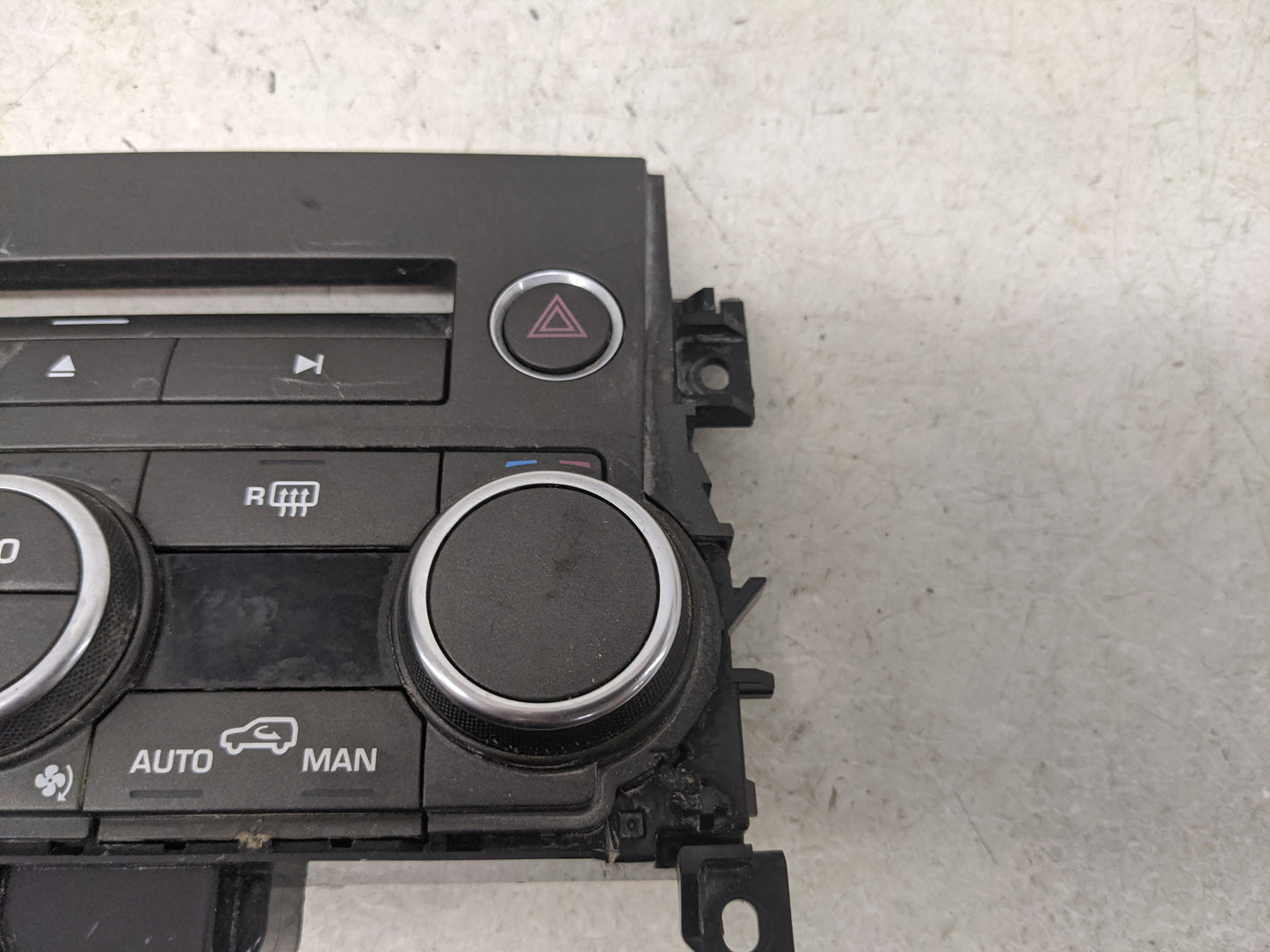 2017 Land Rover Evoque Climate Control Module Temperature AC/Heater Replacement P/N:GJ32-14C239-CC 160902-04, FBYDA Fits OEM