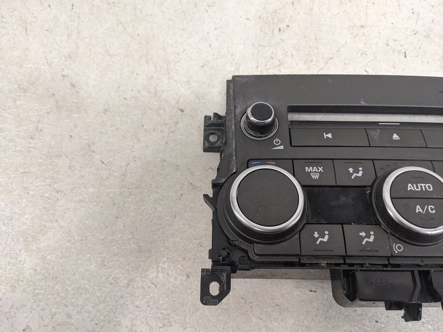 2017 Land Rover Evoque Climate Control Module Temperature AC/Heater Replacement P/N:GJ32-14C239-CC 160902-04, FBYDA Fits OEM