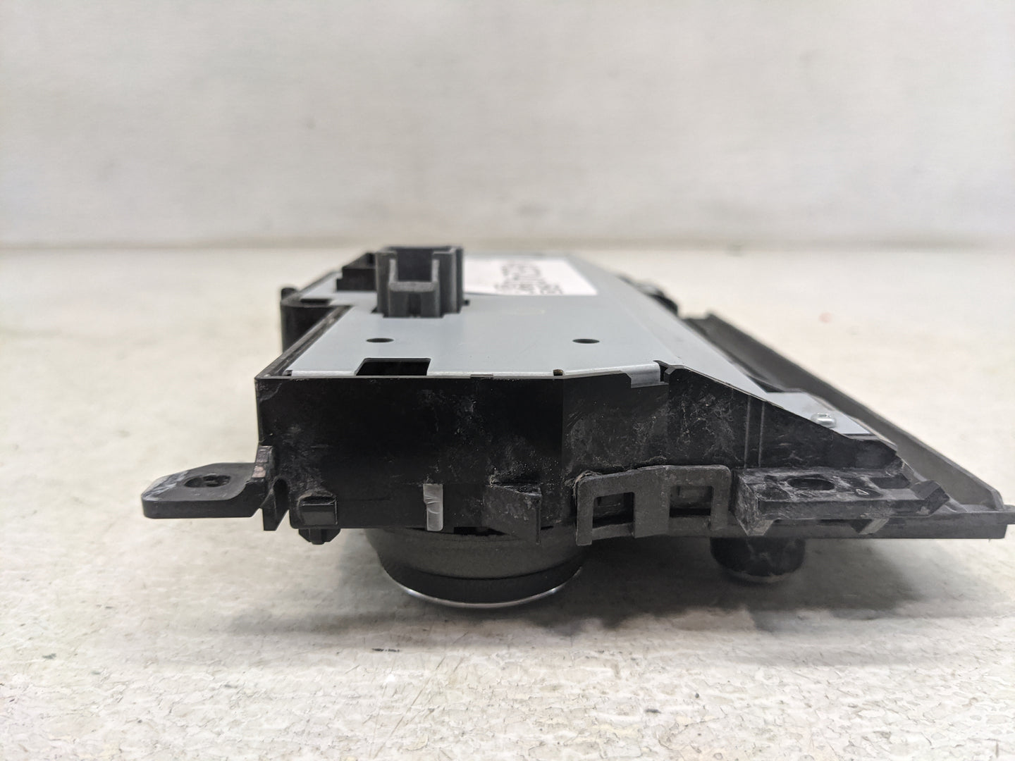 2017 Land Rover Evoque Climate Control Module Temperature AC/Heater Replacement P/N:GJ32-14C239-CC 160902-04, FBYDA Fits OEM
