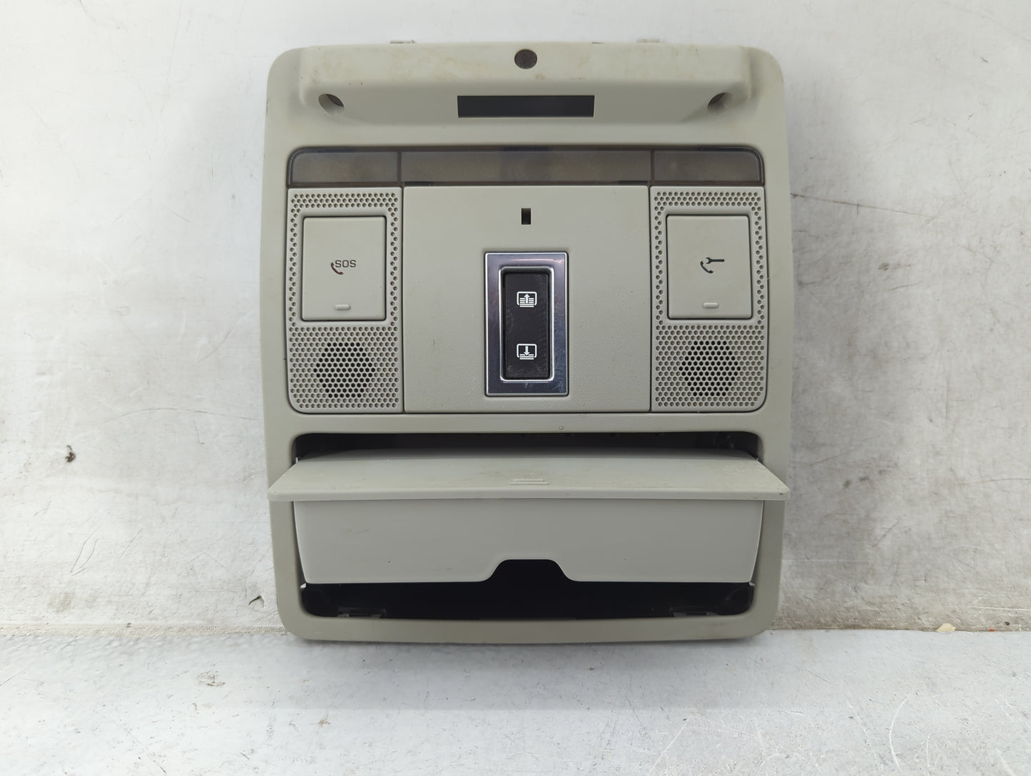2017 Land Rover Evoque Overhead Roof Console Beige - Oemusedautoparts1.com