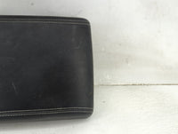 2017 Land Rover Evoque Center Console Armrest Cover Lid Fits OEM Used Auto Parts - Oemusedautoparts1.com