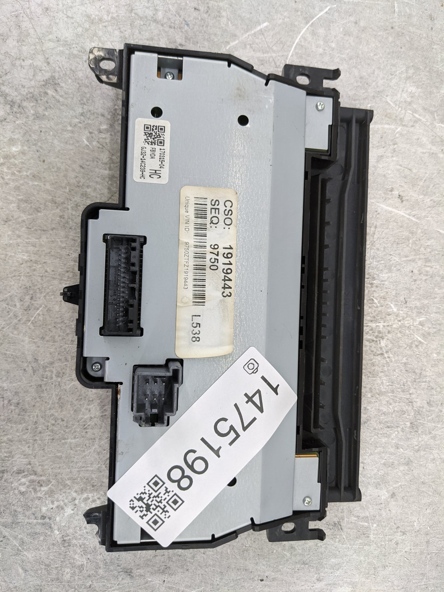 2017 Land Rover Evoque Climate Control Module Temperature AC/Heater Replacement P/N:A2C61423289-HC 170315-04, FB10A Fits Fit