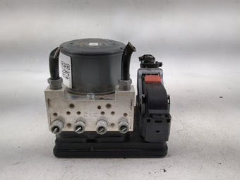 compare product 2017 Land Rover Evoque ABS Pump Control Module Replacement P/N:A426R-16W381 10.0915-32353, 10.0625-34801 Fits Fits 2018 2019 OEM Used Auto Parts