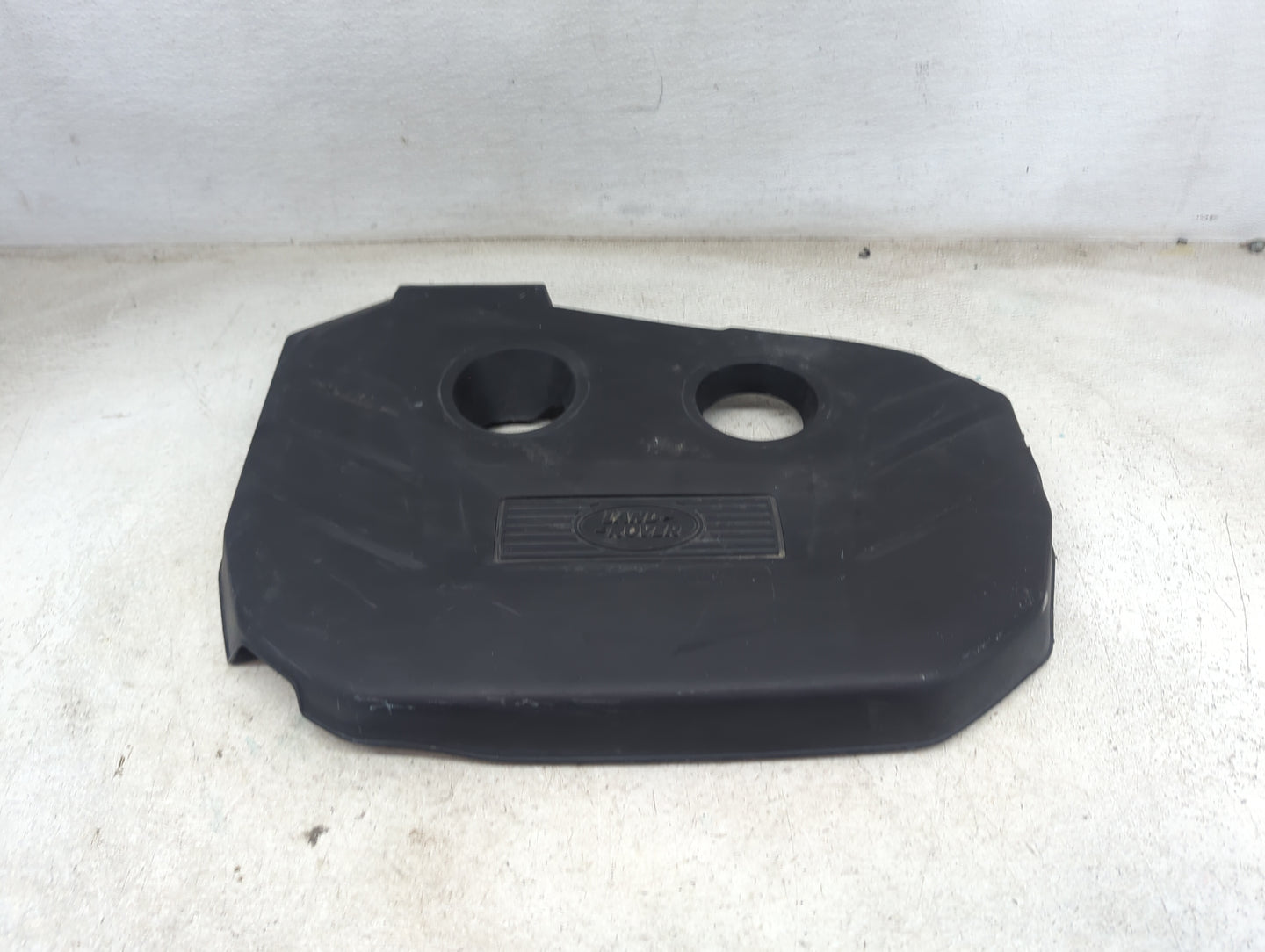 2017 Land Rover Evoque Engine Cover - Oemusedautoparts1.com