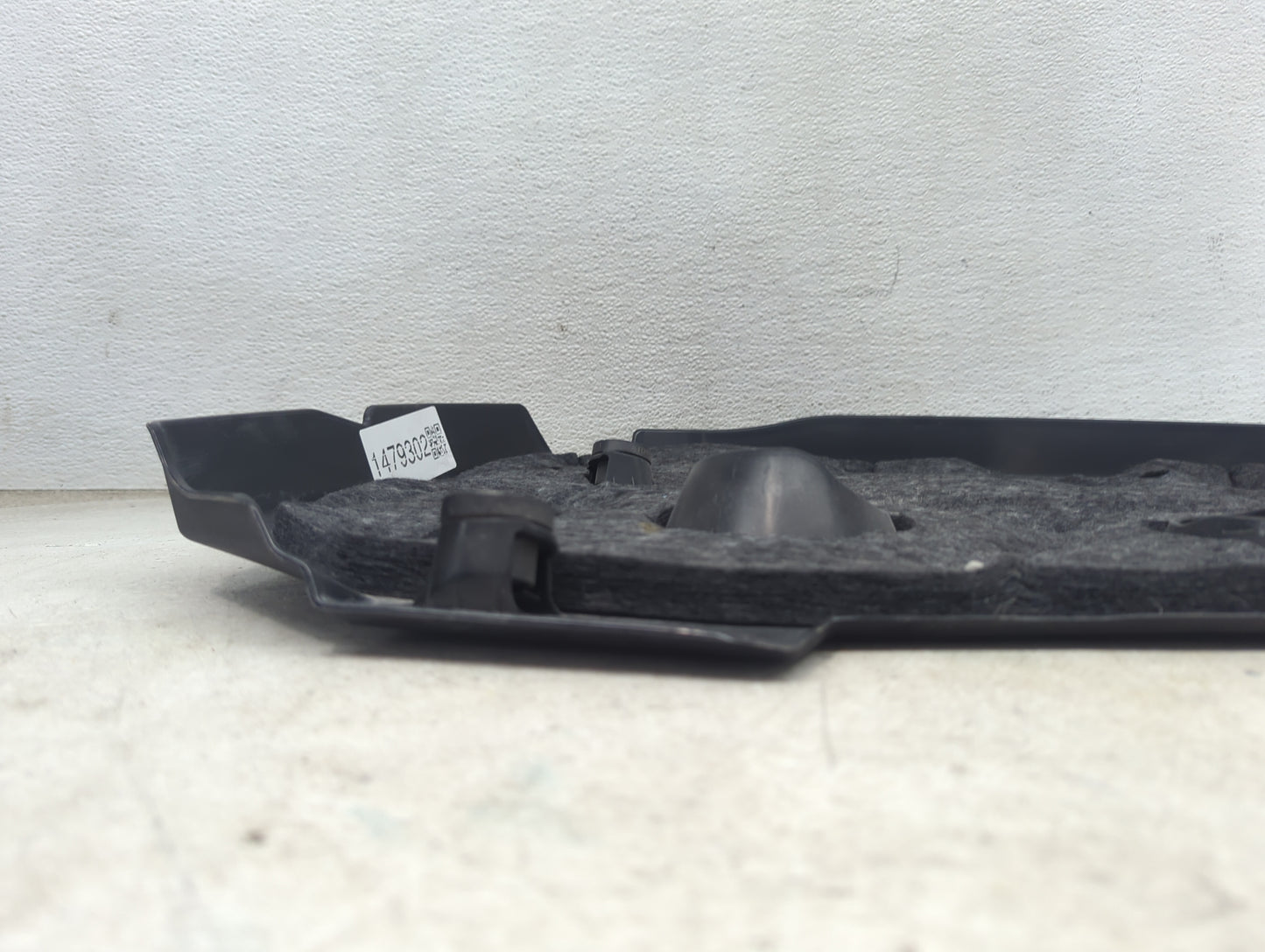2017 Land Rover Evoque Engine Cover - Oemusedautoparts1.com