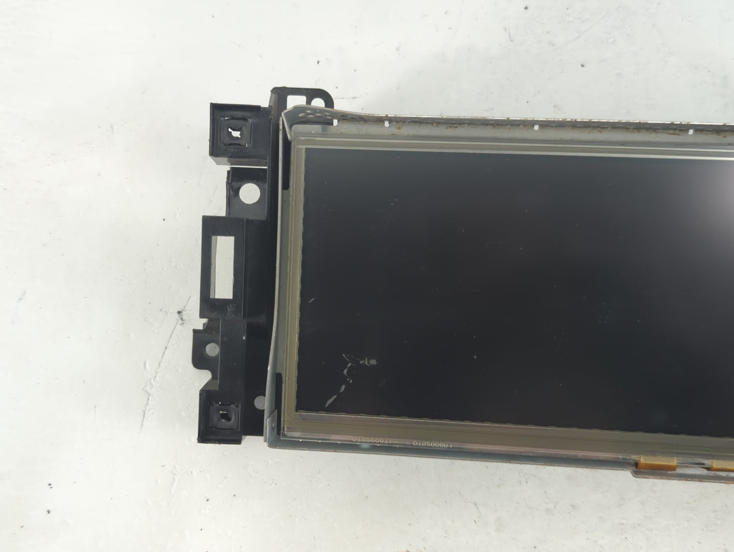 2017 Land Rover Land Rover Radio AM FM Cd Player Receiver Replacement P/N:GX63-19C299-AE Fits OEM Used Auto Parts - Oemuseda