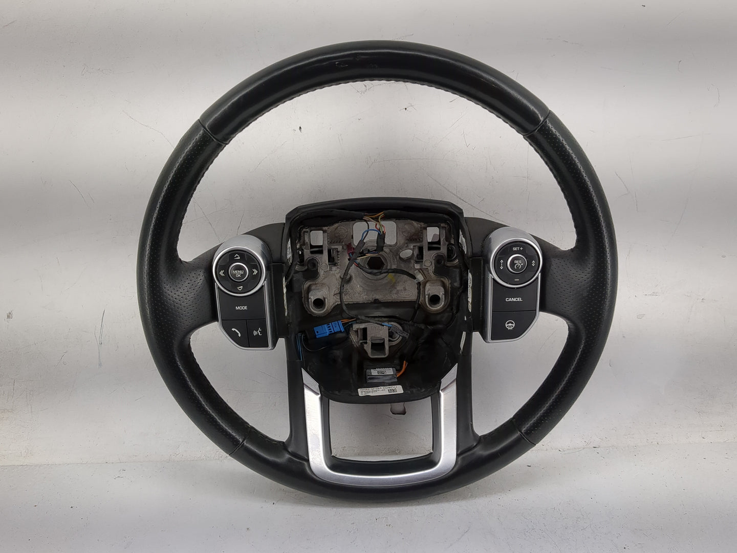 2017 Land Rover Lr4 Steering Wheel Oem Black - Oemusedautoparts1.com