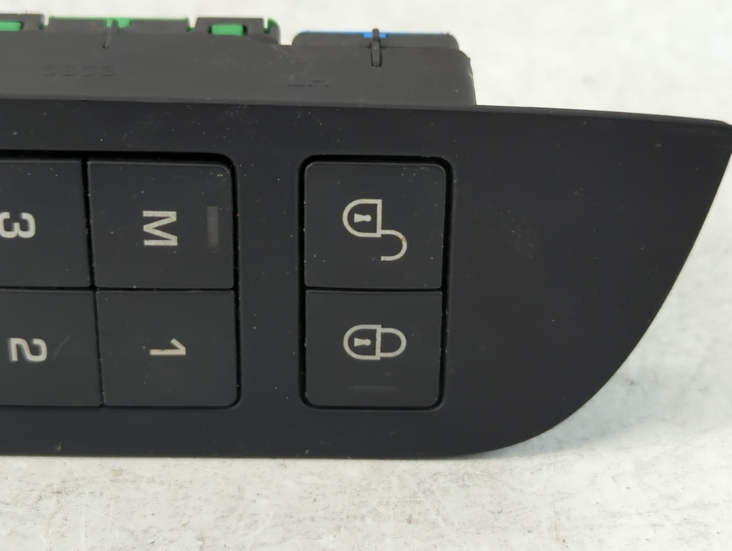 2016-2020 Land Rover Range Rover Master Power Window Switch Replacement Driver Side Left P/N:FK72-14776-A Fits OEM Used Auto