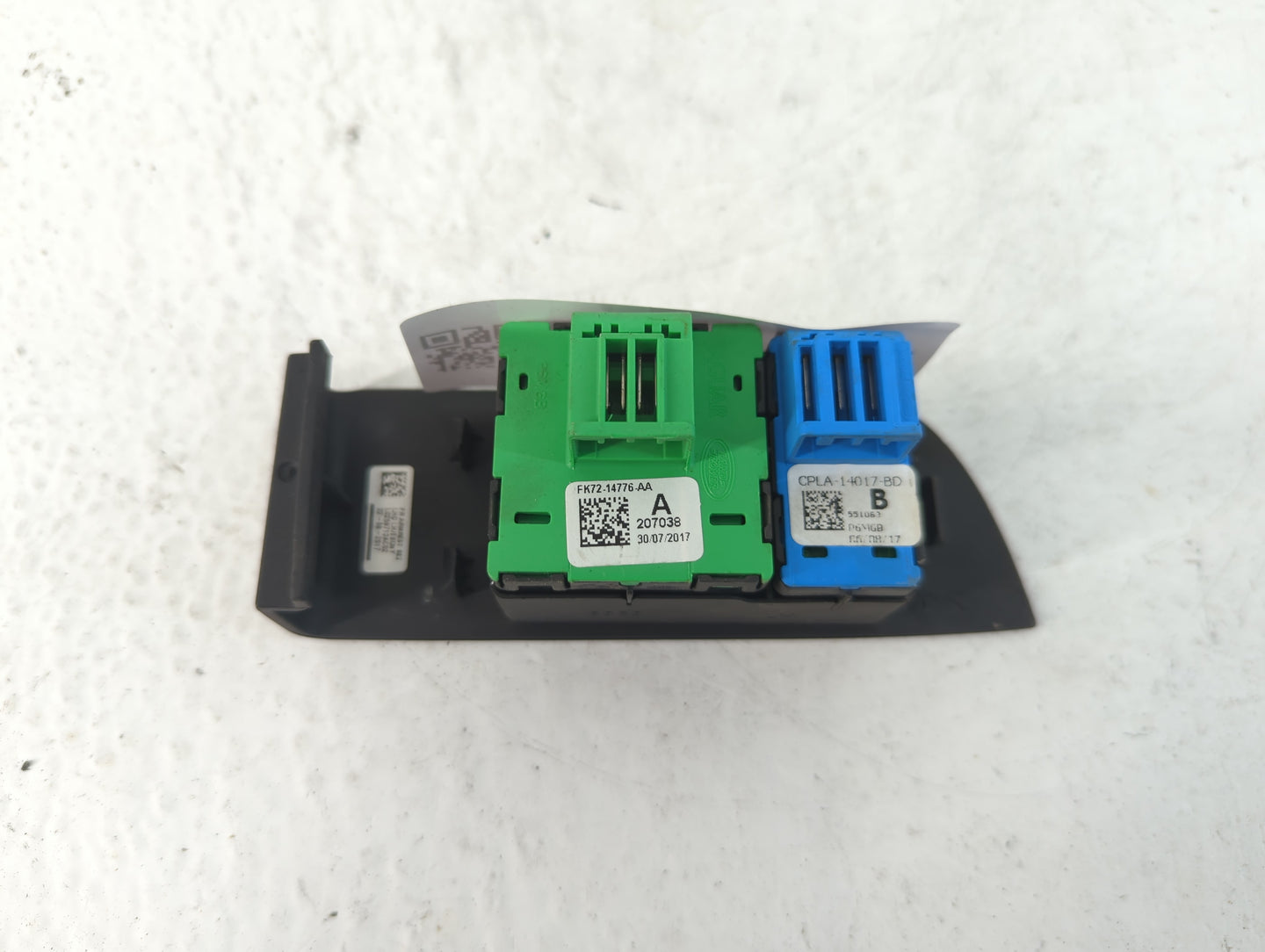 2016-2020 Land Rover Range Rover Master Power Window Switch Replacement Driver Side Left P/N:FK72-14776-A Fits OEM Used Auto