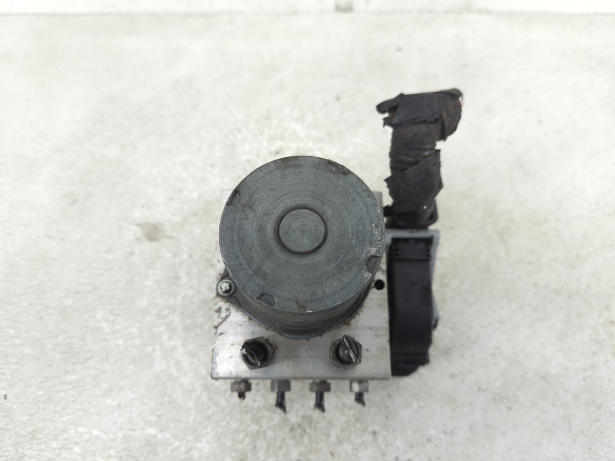 2017-2018 Land Rover Range Rover Anti-Lock Brake ABS Pump Module Actuator OEM P/N:HPLA-14F447-AE Fits Fits 2017 2018 OEM Use