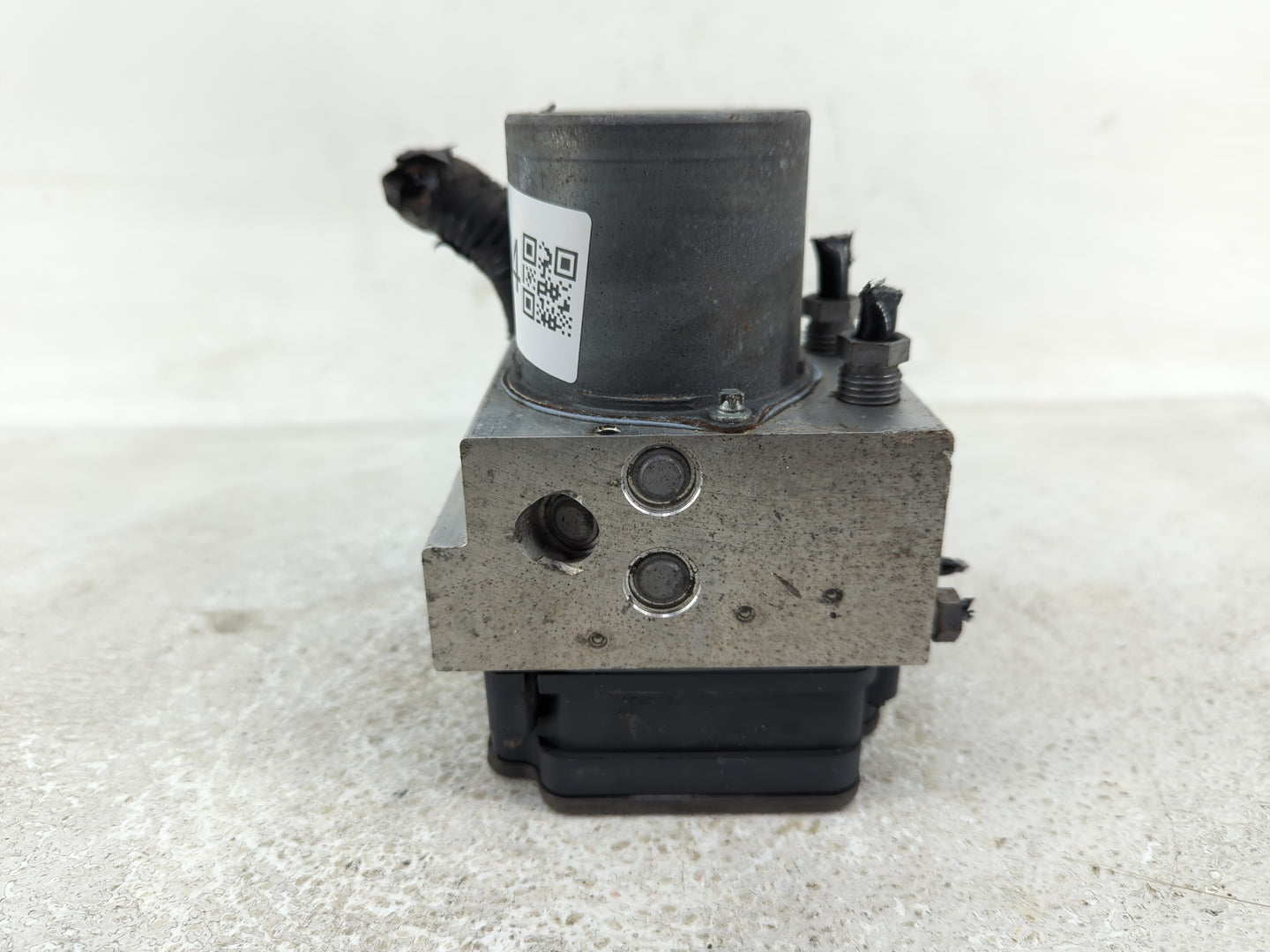 2017-2018 Land Rover Range Rover ABS Pump Control Module Replacement P/N:HPLA-14F447-AE Fits Fits 2017 2018 OEM Used Auto Pa