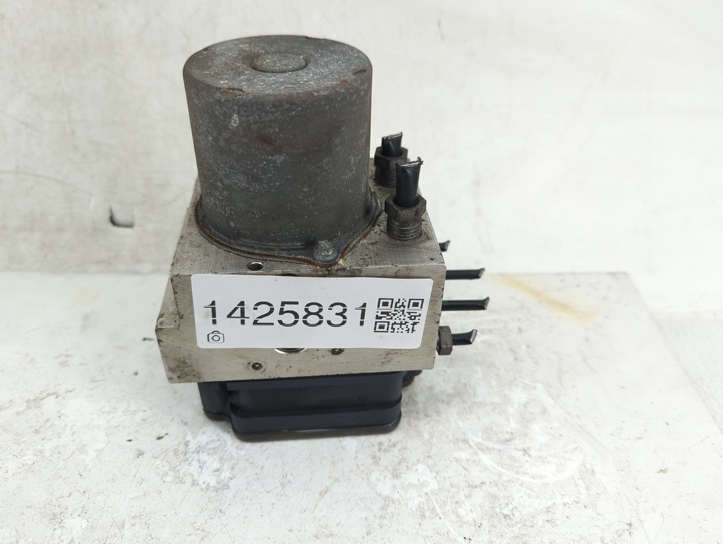 2017-2018 Land Rover Range Rover ABS Pump Control Module Replacement P/N:DPLA-14F447-AF 269 524 Fits Fits 2017 2018 OEM Used