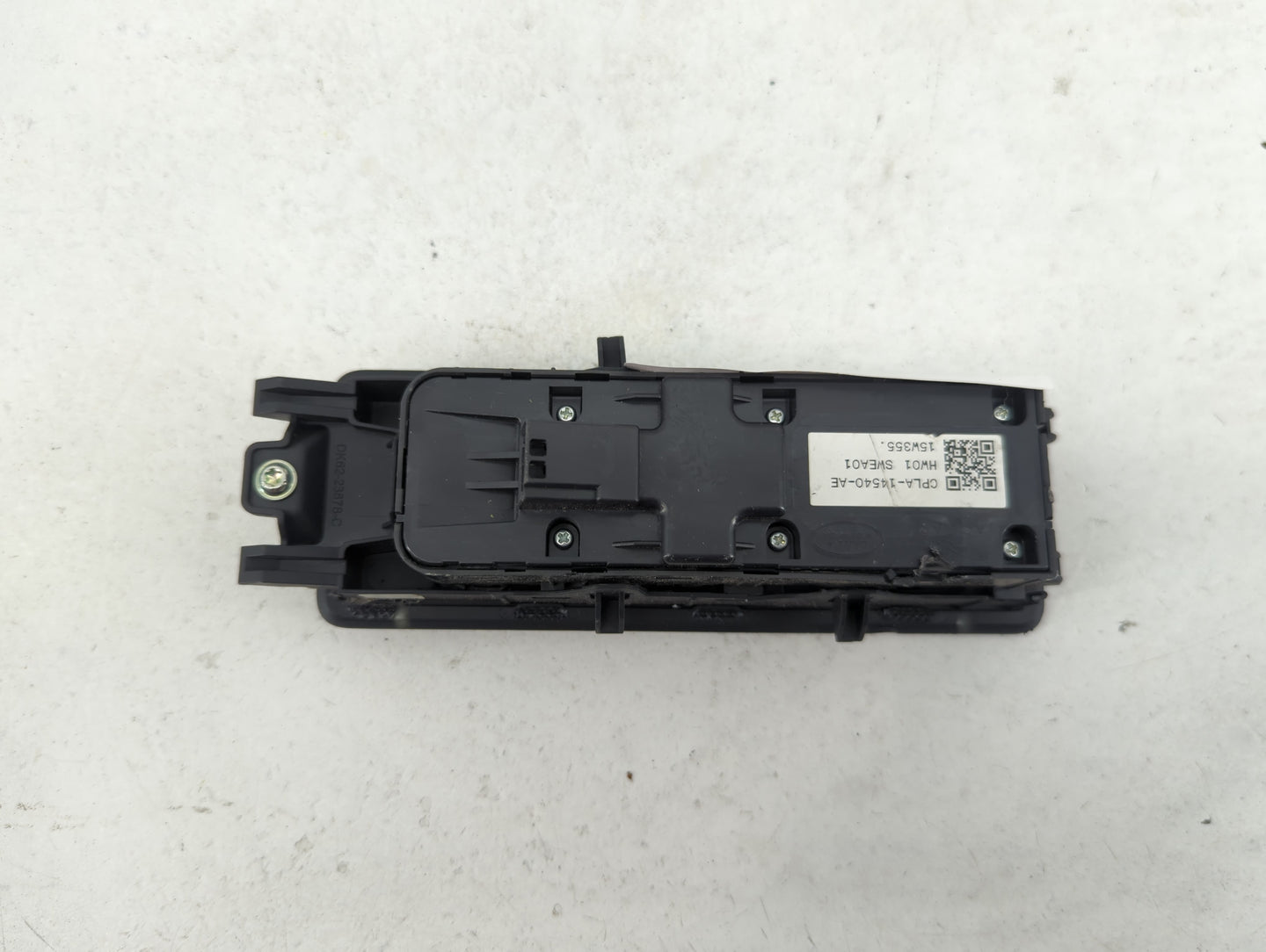 2013-2017 Land Rover Range Rover Master Power Window Switch Replacement Driver Side Left P/N:CPLA-14540-AE Fits OEM Used Aut