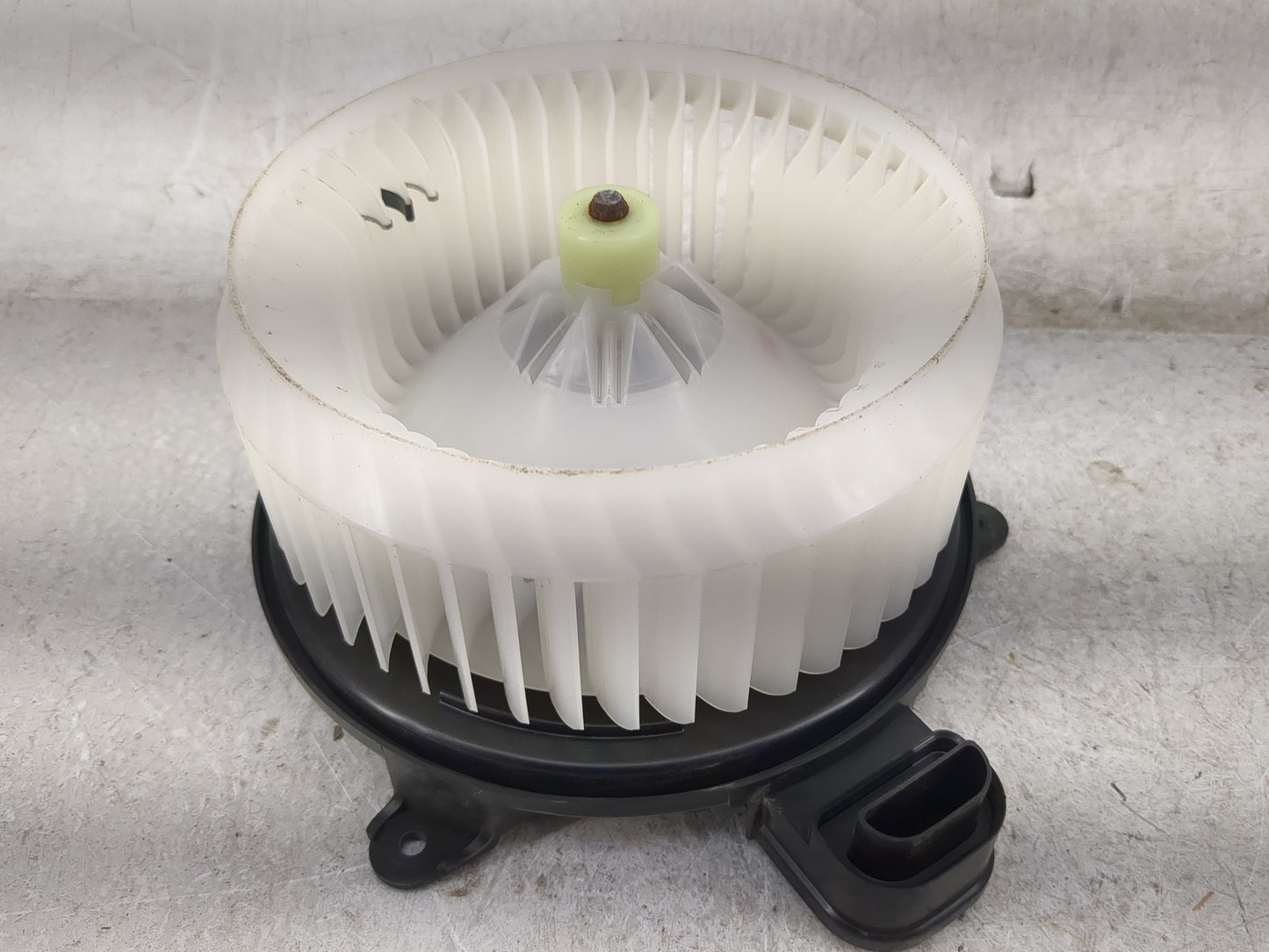 2013-2020 Land Rover Range Rover Heater AC Blower Motor Fits Fits 2013 2014 2015 2016 2017 2018 2019 2020 OEM Used Auto Part